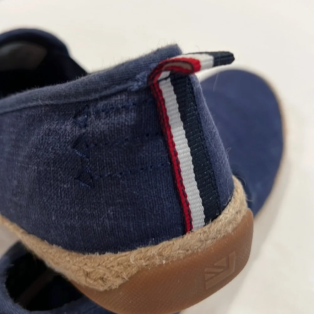 Ben Sherman men’s navy canvas boat shoes